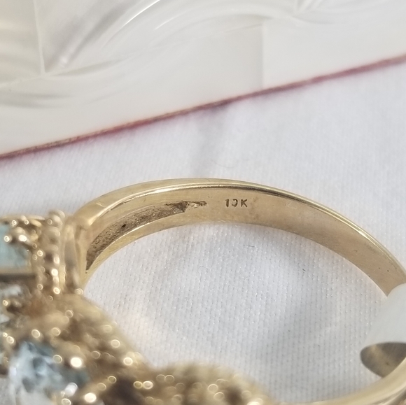 <<ONLY 1 LEFT!!>> Genuine 10kt YG Aquamarine Ring - Picture 4 of 5